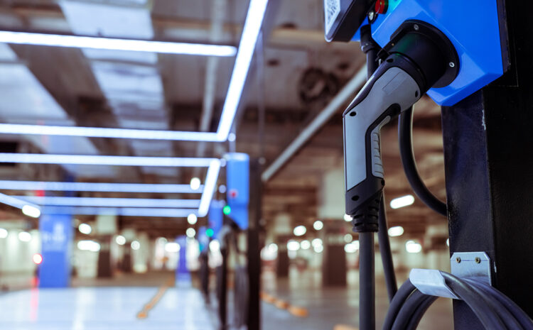  Safety Tips for Handling and Charging E-Rickshaw Batteries
